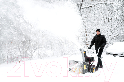 Снегоуборщик бензиновый Huter SGC 4000 (70/7/5)