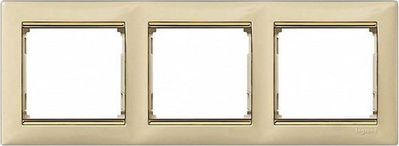 Рамка для выключателей и розеток Legrand Valena 774153 - фото
