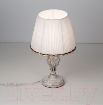 Прикроватная лампа Citilux Вена CL402820