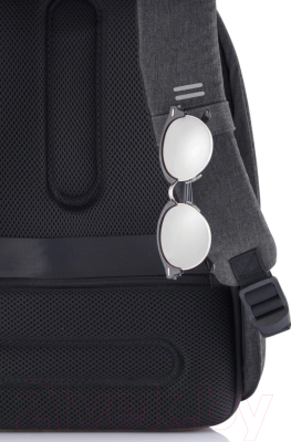 Рюкзак XD Design Bobby Hero Regular / P705-291 (черный)