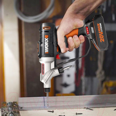 Аккумуляторная дрель-шуруповерт Worx Switchdriver WX176.2