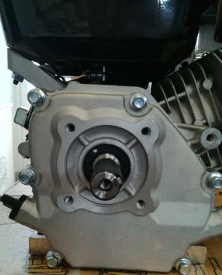 Двигатель бензиновый Hwasdan H210