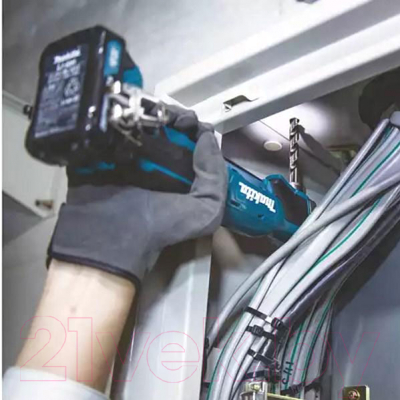 Профессиональная дрель-шуруповерт Makita DA332DZ