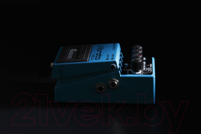 Педаль электрогитарная Boss VB-2W Waza Craft Vibrato