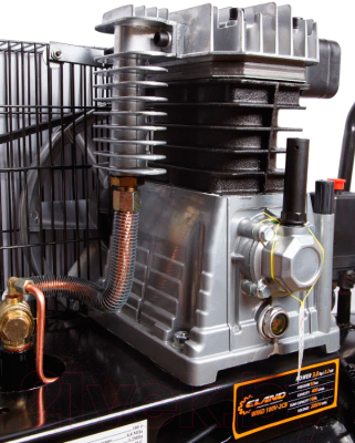 Воздушный компрессор Eland Wind 70V-2CB