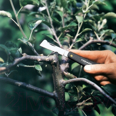 Нож садовый Fiskars 125900