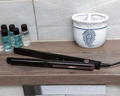Выпрямитель для волос Aresa AR-3331