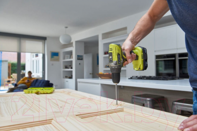 Аккумуляторная дрель-шуруповерт Ryobi R18DD3-220S