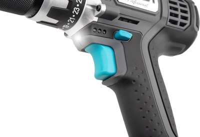 Аккумуляторная дрель-шуруповерт Tesla TCD182DC (621377)