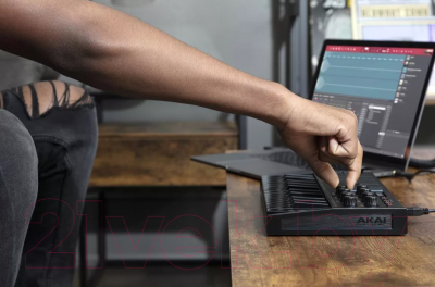 MIDI-клавиатура Akai Pro MPK Mini MK3