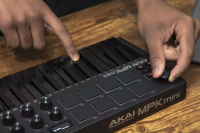MIDI-клавиатура Akai Pro MPK Mini MK3