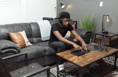 MIDI-клавиатура Akai Pro MPK Mini MK3