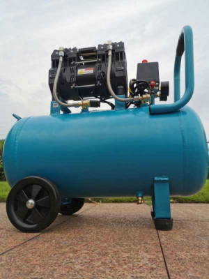 Воздушный компрессор Sturm! AC93250OL