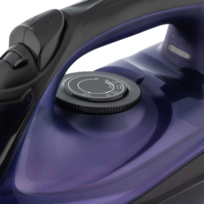 Утюг Scarlett SC-SI30K57 (фиолетовый/черный)