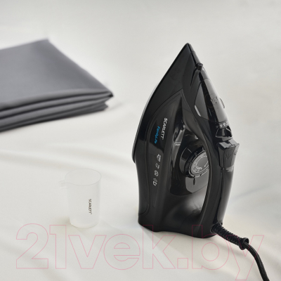 Утюг Scarlett SC-SI30K46