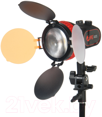 Осветитель студийный Falcon Eyes Eyes SpotLight 40LED BW / 27377