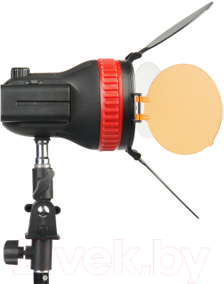 Осветитель студийный Falcon Eyes Eyes SpotLight 40LED BW / 27377