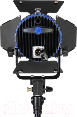 Осветитель студийный GreenBean Zoom 90BW LED / 25571