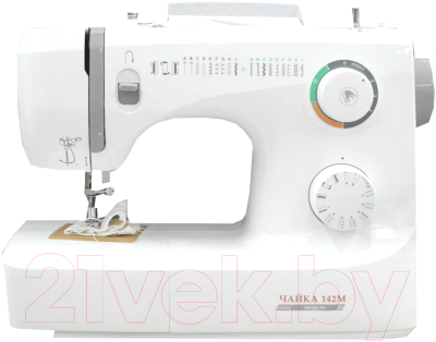 Швейная машина Chayka 142М