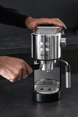 Кофеварка эспрессо Krups XP442C11