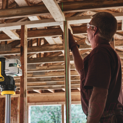 Лазерный уровень DeWalt DW089CG-XJ