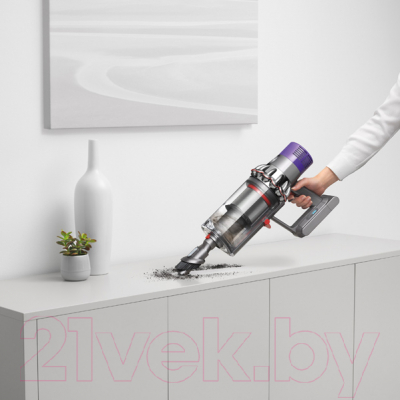 Вертикальный пылесос Dyson Cyclone V10 Absolute