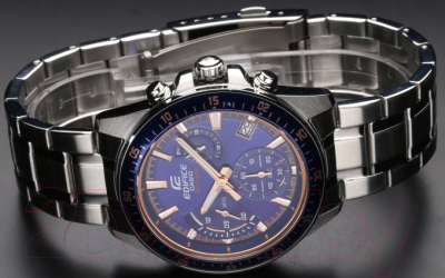 Часы наручные мужские Casio EFV-540D-2AVUEF