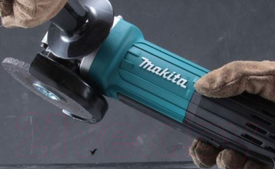 Профессиональная угловая шлифмашина Makita GA4534