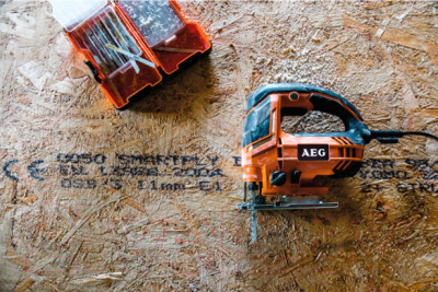 Профессиональный электролобзик AEG Powertools STEP 100