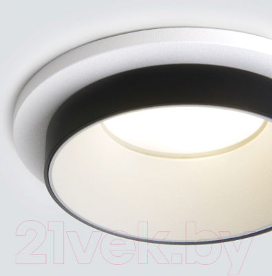 Точечный светильник Elektrostandard 113 MR16