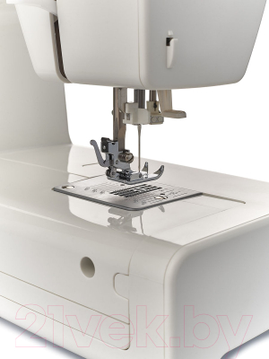 Швейная машина Chayka 745M