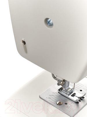 Швейная машина Chayka 745M