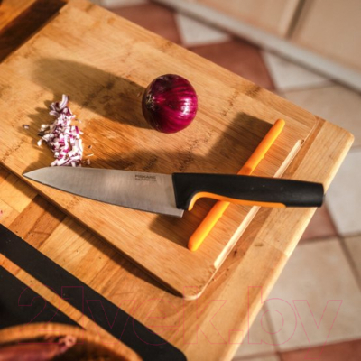 Нож Fiskars 1057535