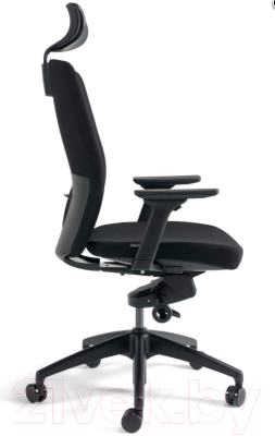 Кресло офисное Bestuhl J2 Black Pl с подголовником и подлокотником