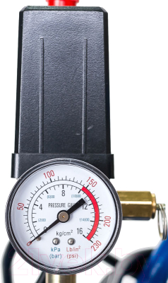 Воздушный компрессор Remeza СБ4/С-200.LB30