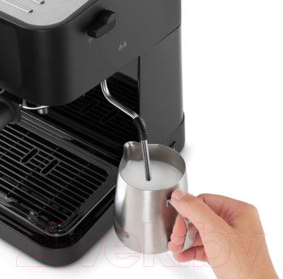 Кофеварка эспрессо DeLonghi Stilosa EC230.BK