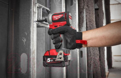 Аккумуляторный шуруповерт Milwaukee M18 BLID2-0X / 4933464519