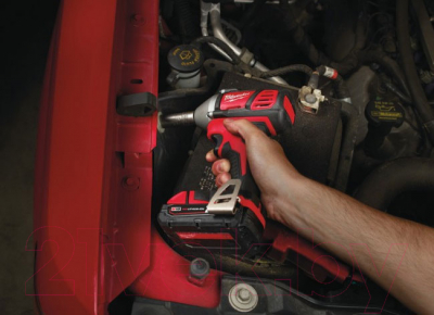 Аккумуляторный гайковерт Milwaukee M18 BIW38-0 / 4933443600