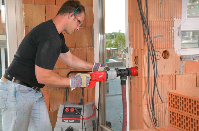 Дрель Milwaukee DD2-160XE / 4933368690