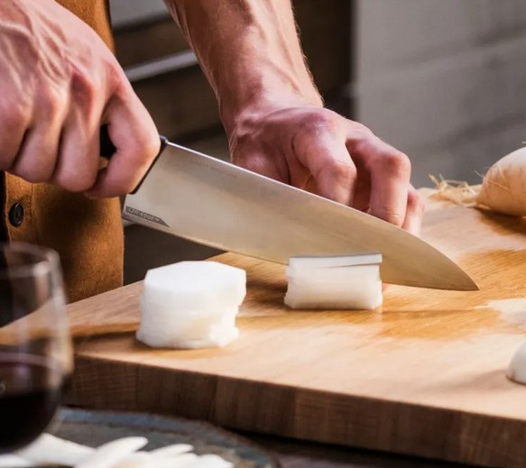 Нож Fiskars Hard Edge 1051747