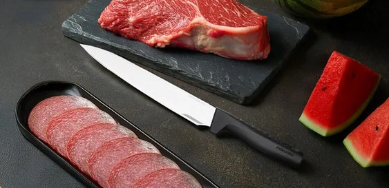 Нож Fiskars Hard Edge 1051760