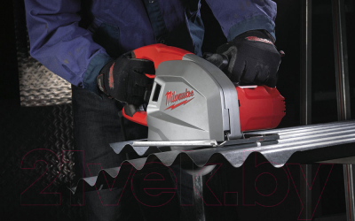 Дисковая пила Milwaukee MCS 66 / 4933440615