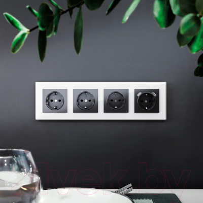 Рамка для выключателей и розеток Werkel W0041101 / a051194