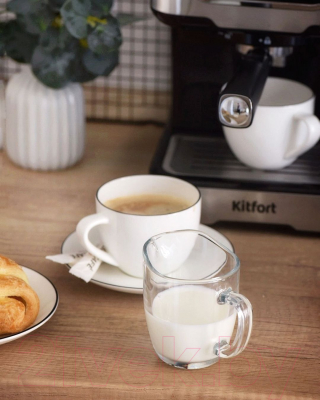 Кофеварка эспрессо Kitfort КТ-765