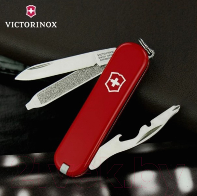 Нож туристический Victorinox Rally 0.6163