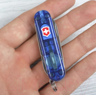 Нож туристический Victorinox Signature Lite 0.6226.T2