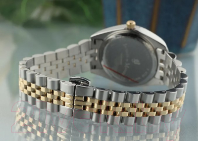 Часы наручные женские Jacques du Manoir JWL01201