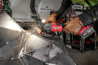 Угловая шлифовальная машина Milwaukee M18ONEFSAG125XB-0X / 4933478433