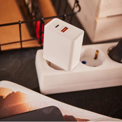 Зарядное устройство сетевое Rexant 16-0278