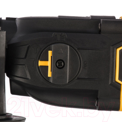 Перфоратор Denzel RH-650-18